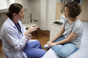 doctor meeting with her patient